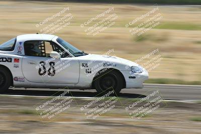 media/Jun-01-2024-CalClub SCCA (Sat) [[0aa0dc4a91]]/Group 3/Race/